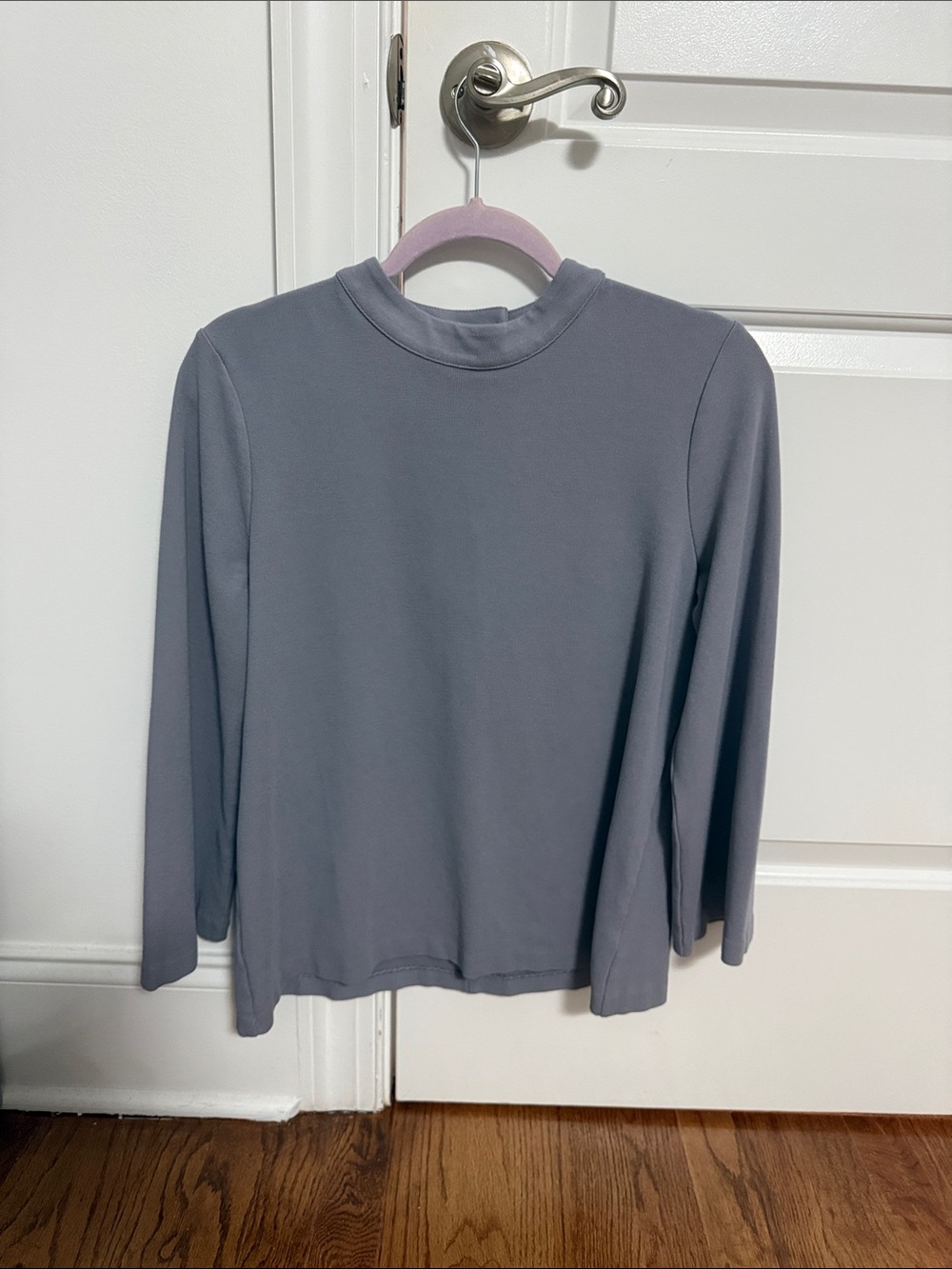 Ann Taylor Long-Sleeve Crewneck Top in Slate Gray